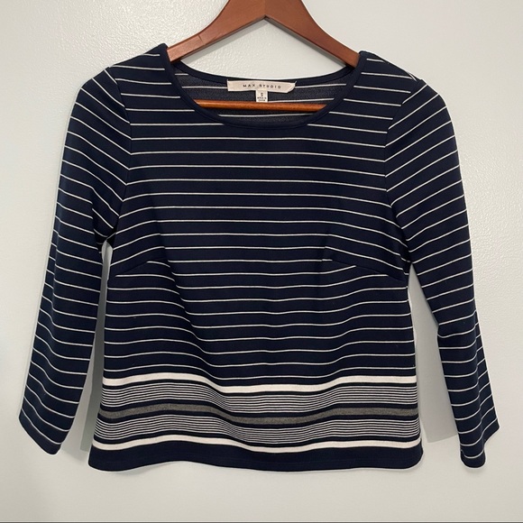 Max Studio Navy Stripes Cropped Sweatshirt Size S - Picture 1 of 7